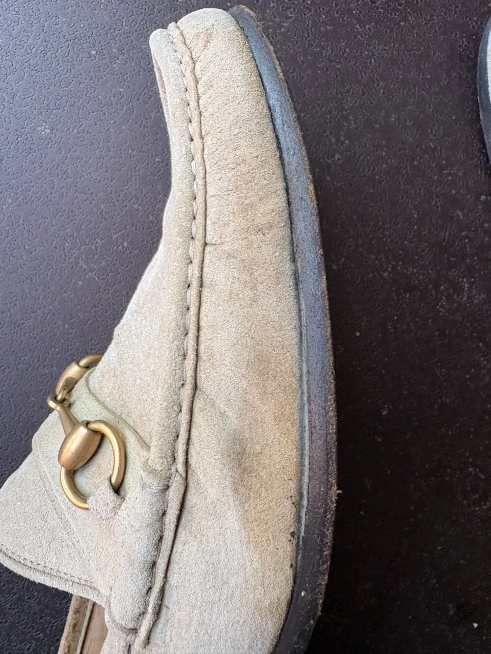 Gucci Horsebit Loafers Men’s 9D Beige Suede Slip On Shoes Made in Italy